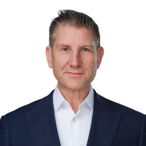 Meet your Posher, Serge